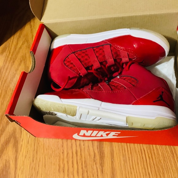 Red Nike air max 90 L basketball shoes - Picture 6 of 8